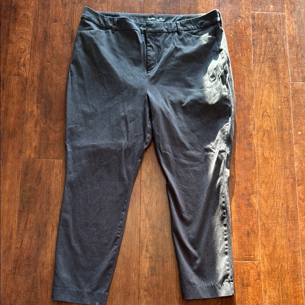 Old Navy Charcoal gray Pixie pants